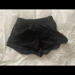 Outdoor Voices Relay Shorts XS